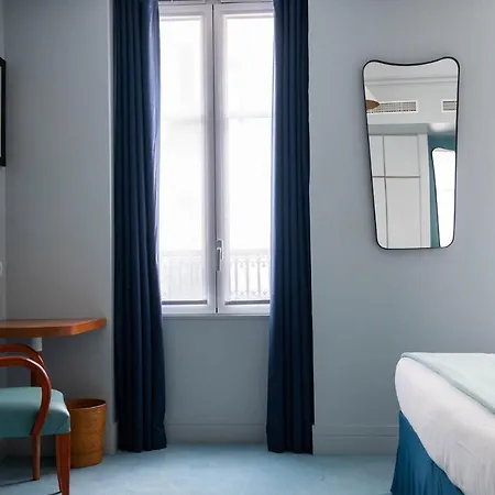 Celeste Batignolles Montmartre Hotel