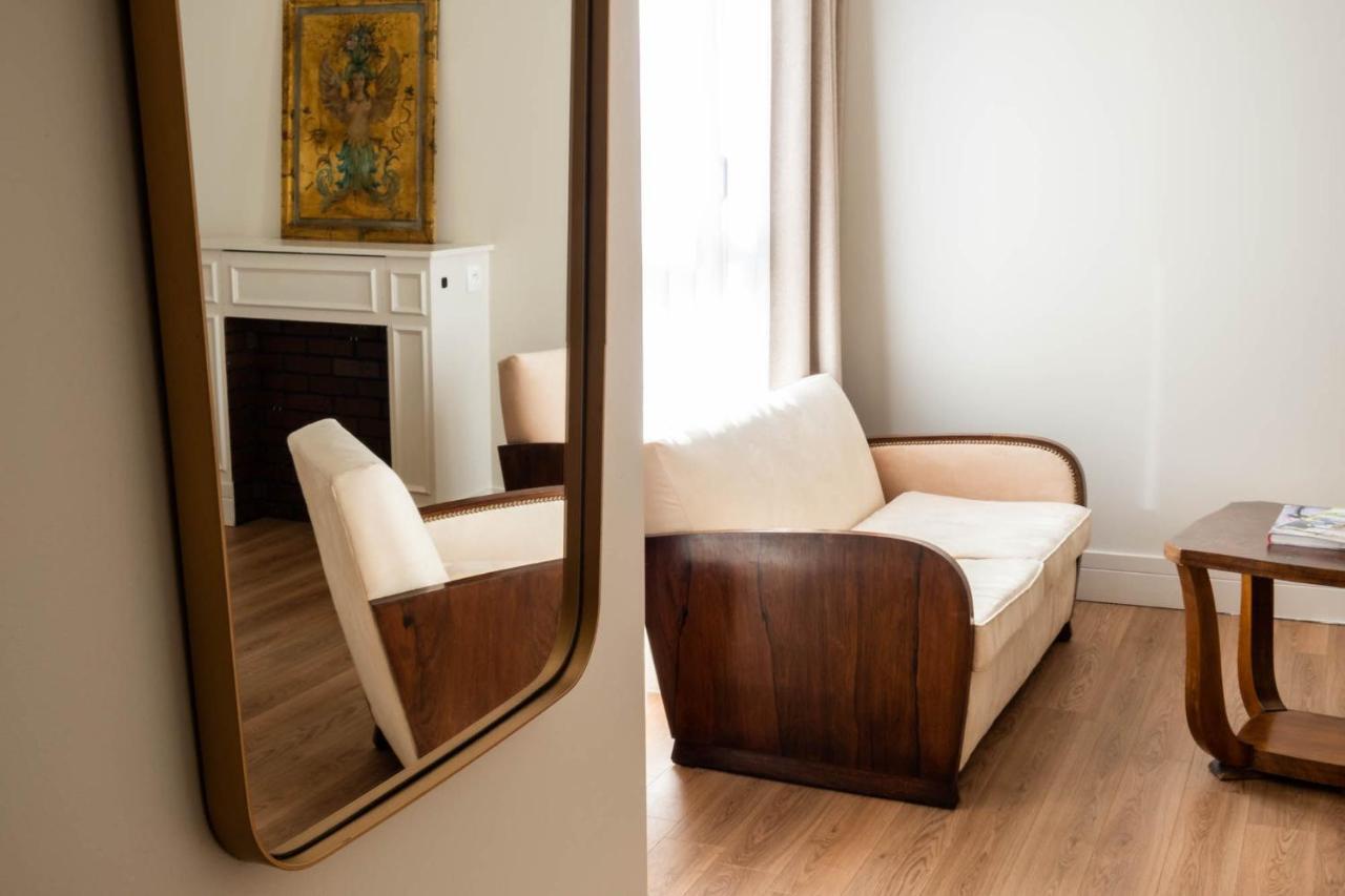 Celeste Batignolles Montmartre 4* Paris