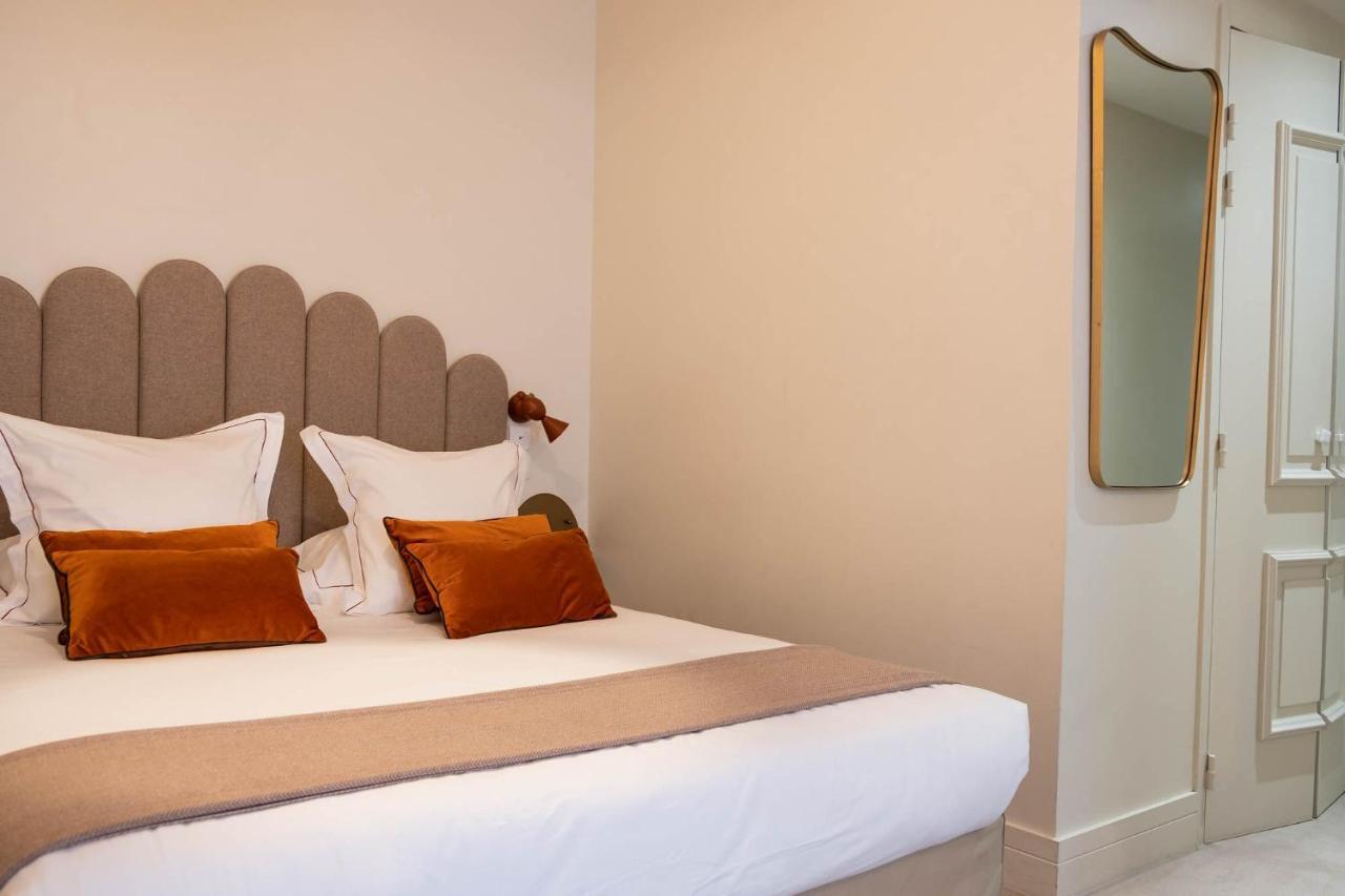 Hotel Celeste Batignolles Montmartre